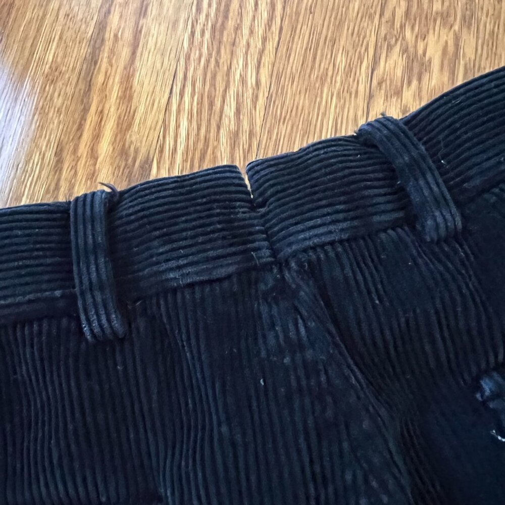 Land's End Heavyweight Black Corduroy Traditional Fit Pants - Men's 33x34 - Picture 4 of 6